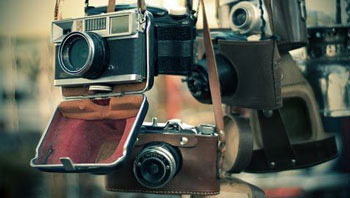 Old cameras can teach many of today's photographers something. | luuux.com