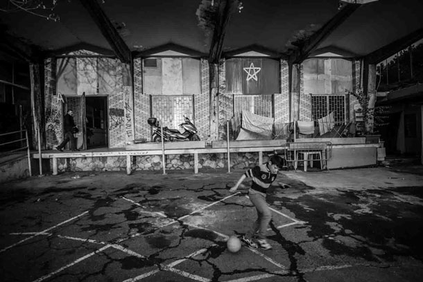 documenting squatters rome lorenzo moscia 9 Europes New Poverty: Documenting Squatters in Rome