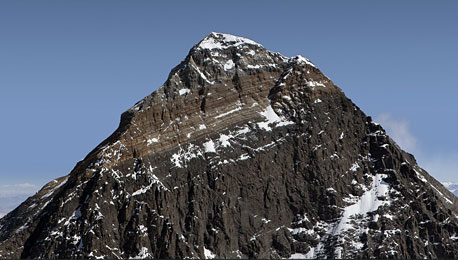 Virtual Canon Ascent — Conquering Mount Everest Pixel by Pixel